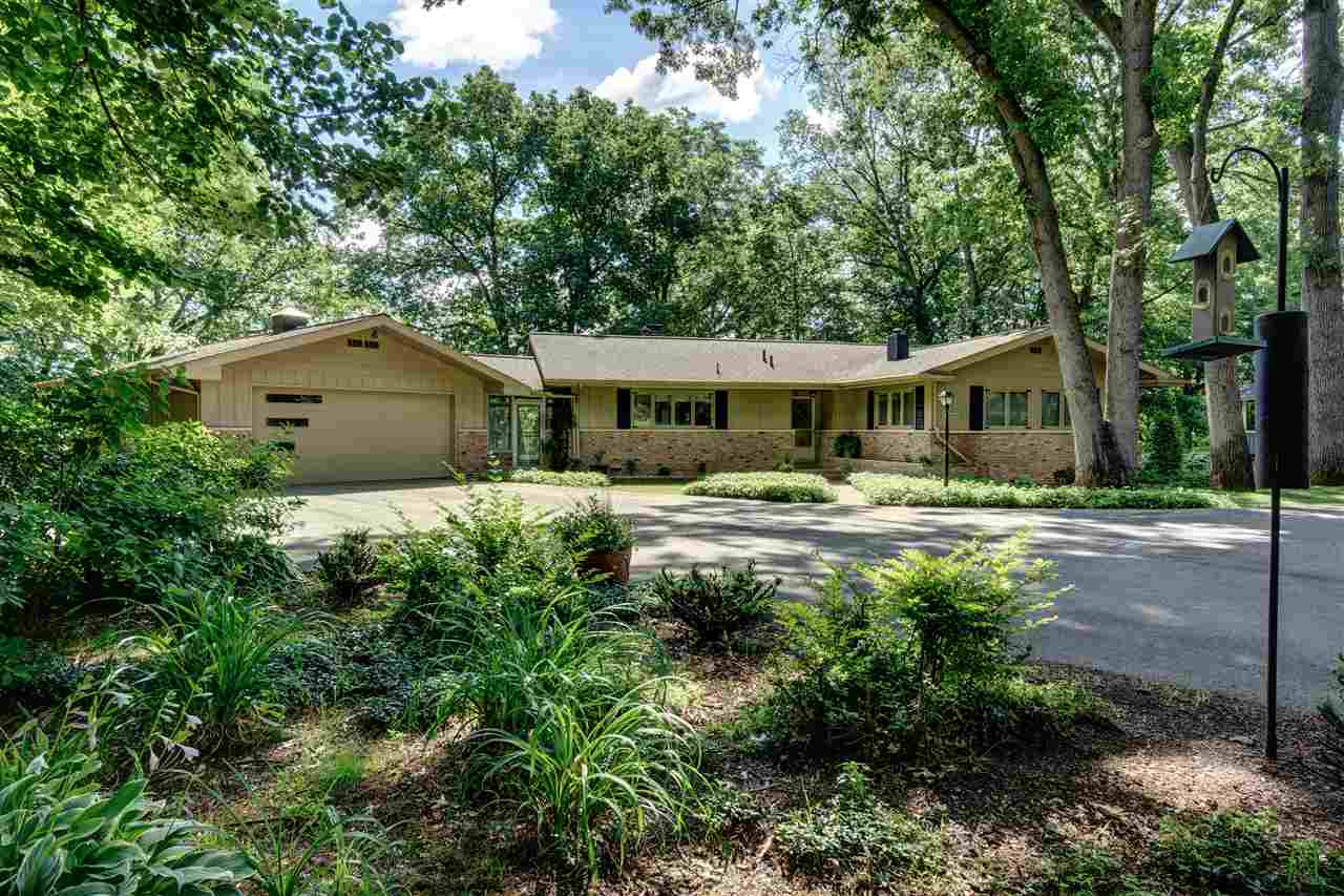 51770 Lilac Road South Bend, IN 46628 - Photo 1 of 36 Gallery Image 1