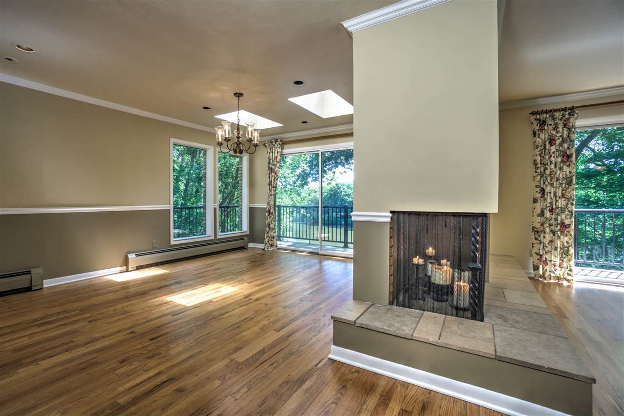 51770 Lilac Road South Bend, IN 46628 - Photo 3 of 36 Gallery Image 3