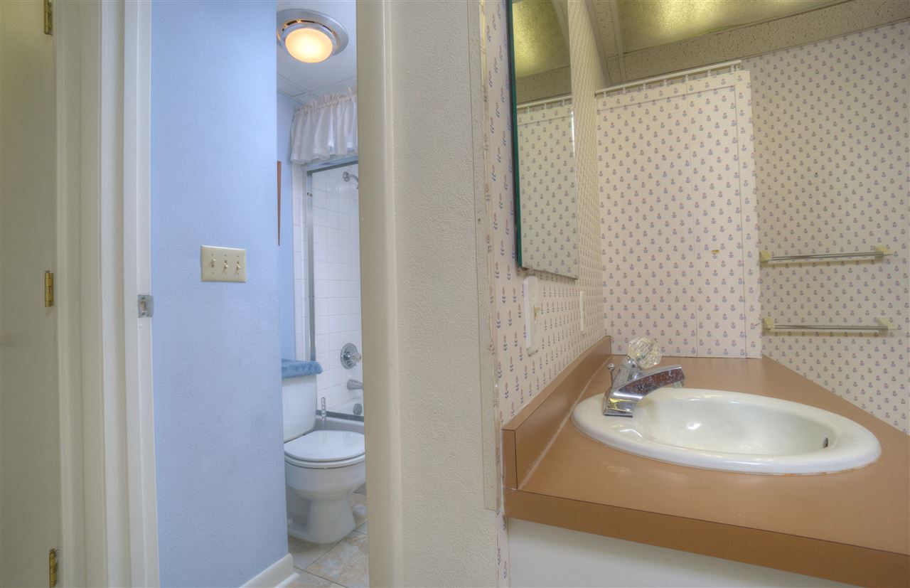 51770 Lilac Road South Bend, IN 46628 - Photo 28 of 36 Gallery Image 28