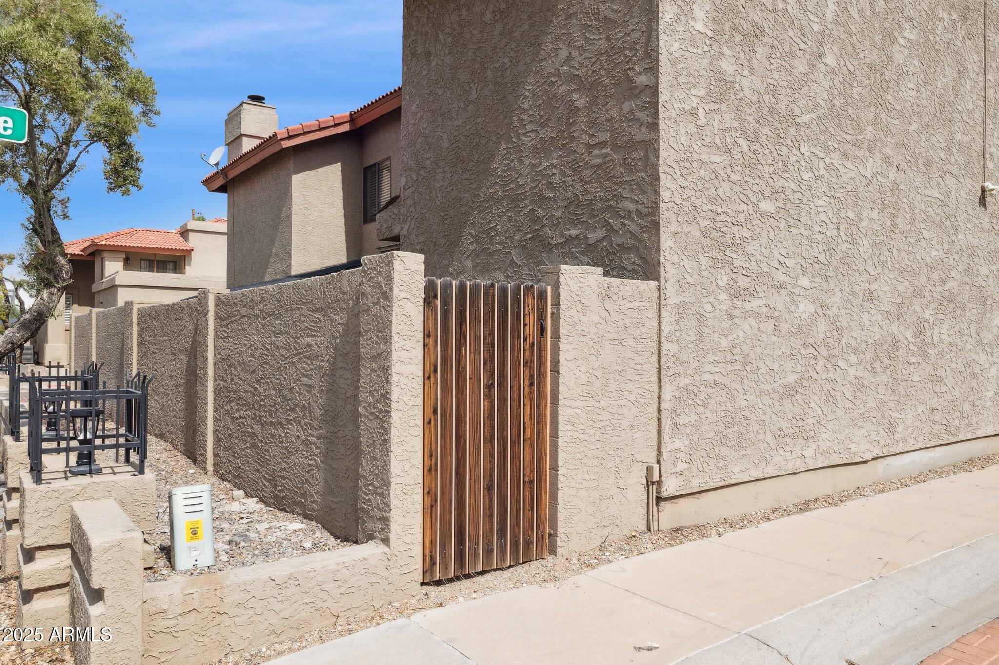 7756 North 19th Lane Phoenix, AZ 85021 - Photo 35 of 42 Private Patio3