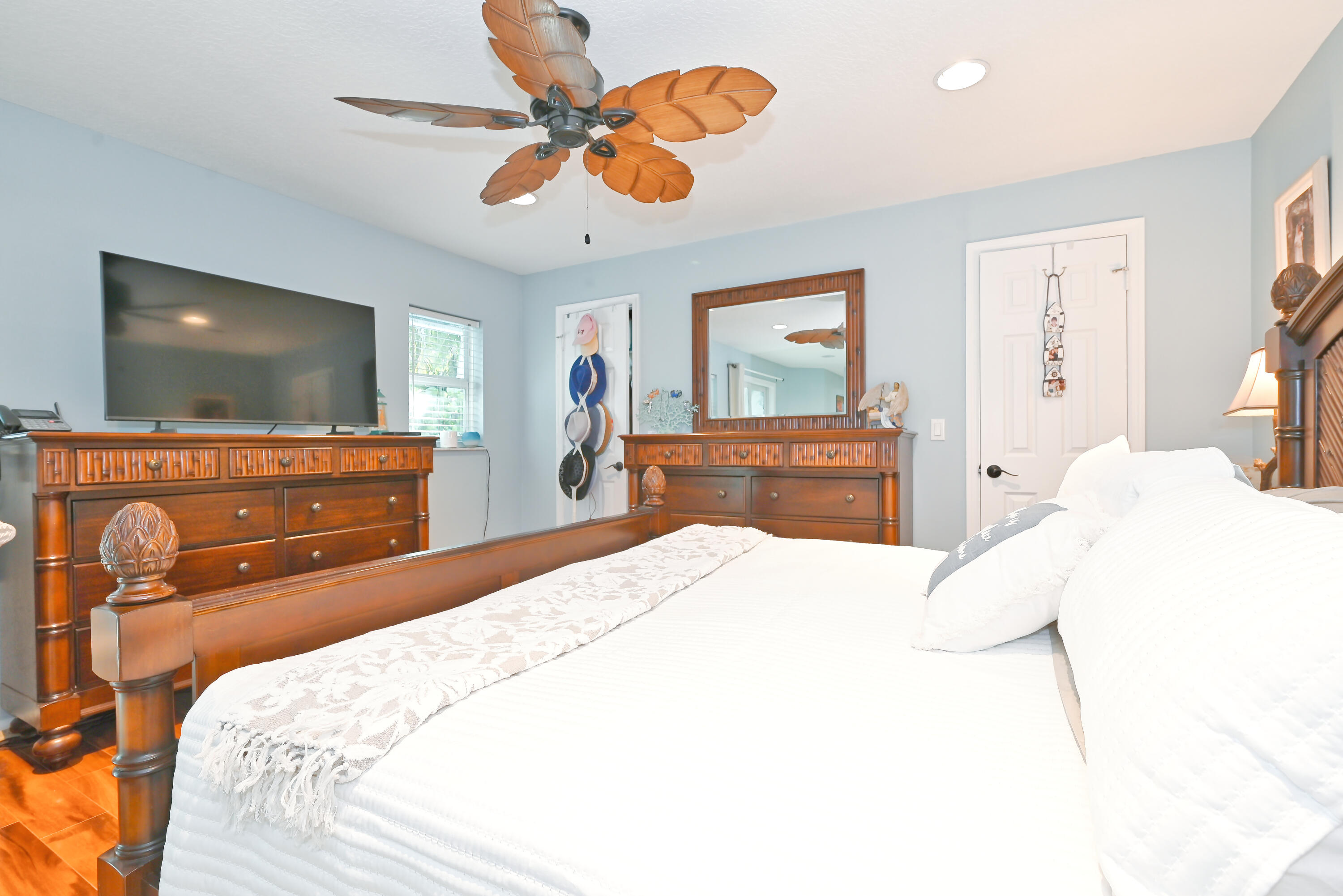 126 Faith Way Jupiter, FL 33458 - Photo 18 of 61 NZ5_4806