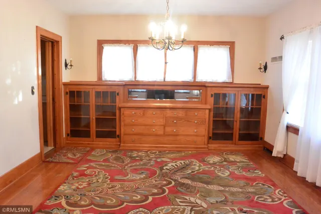 $299,500 | 1227 11th Street East, Glencoe, MN 55336