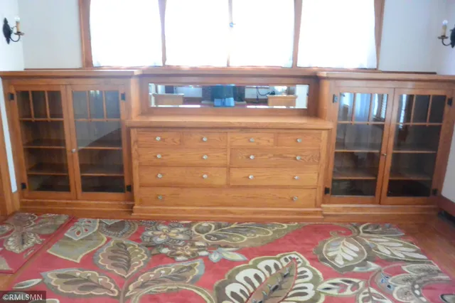 $299,500 | 1227 11th Street East, Glencoe, MN 55336