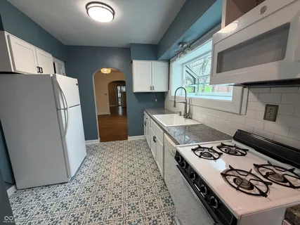 $425,000 | 5850 Winthrop Avenue, Indianapolis, IN 46220