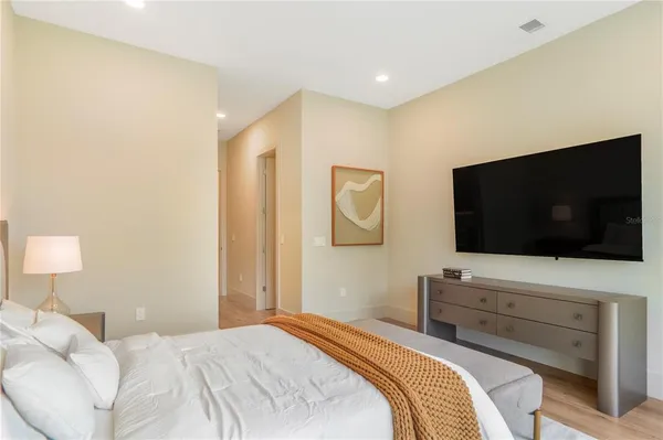 $3,900,000 | 6208 Winter Garden Vineland Road, Windermere, FL 34786