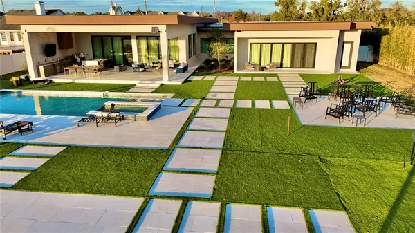 $3,900,000 | 6208 Winter Garden Vineland Road, Windermere, FL 34786