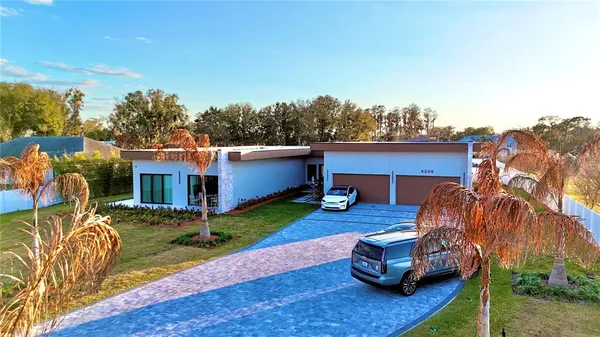 $3,900,000 | 6208 Winter Garden Vineland Road, Windermere, FL 34786