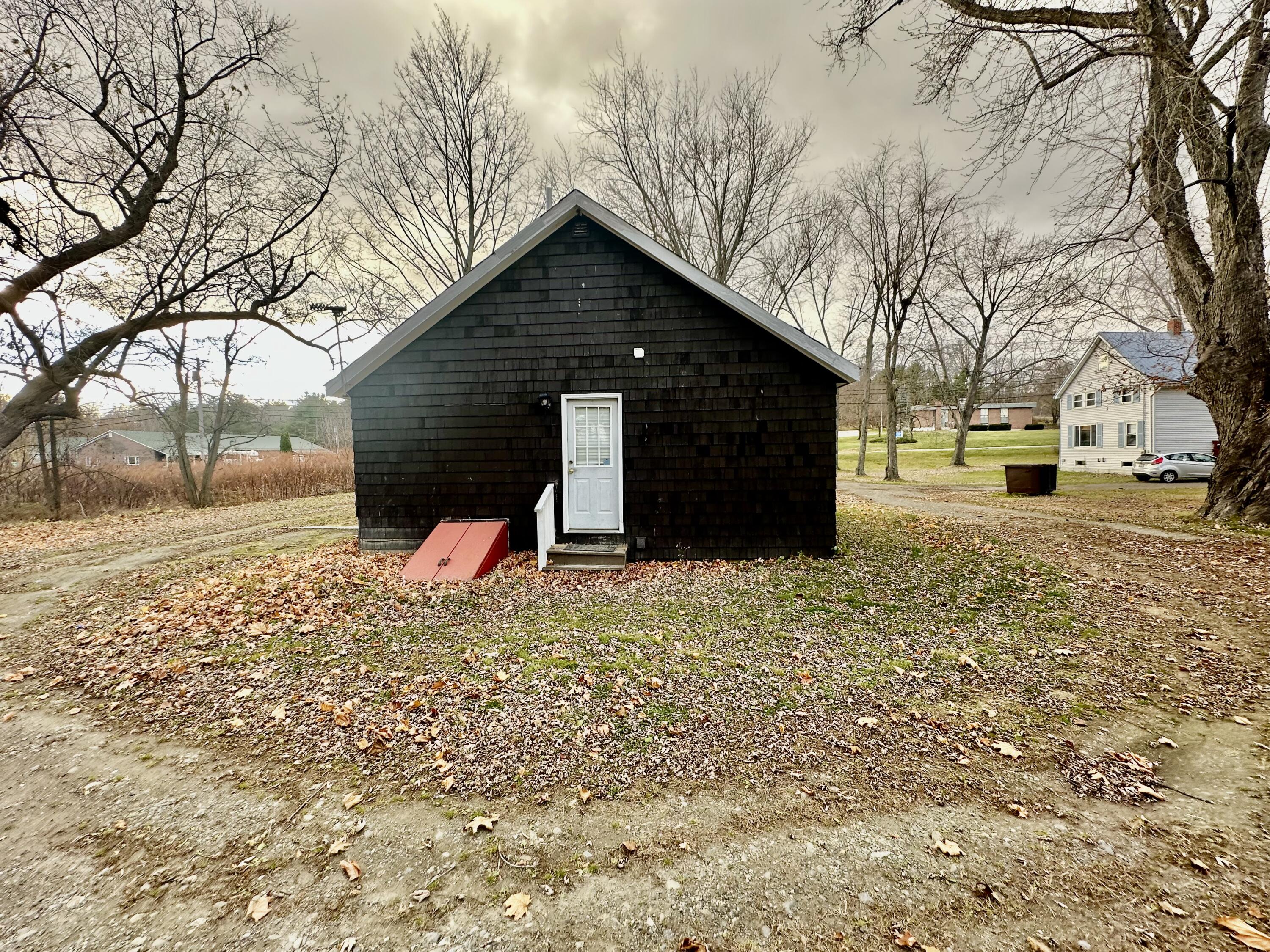 114 Skowhegan Road Fairfield, ME 04937 - Photo 11 of 20 Side