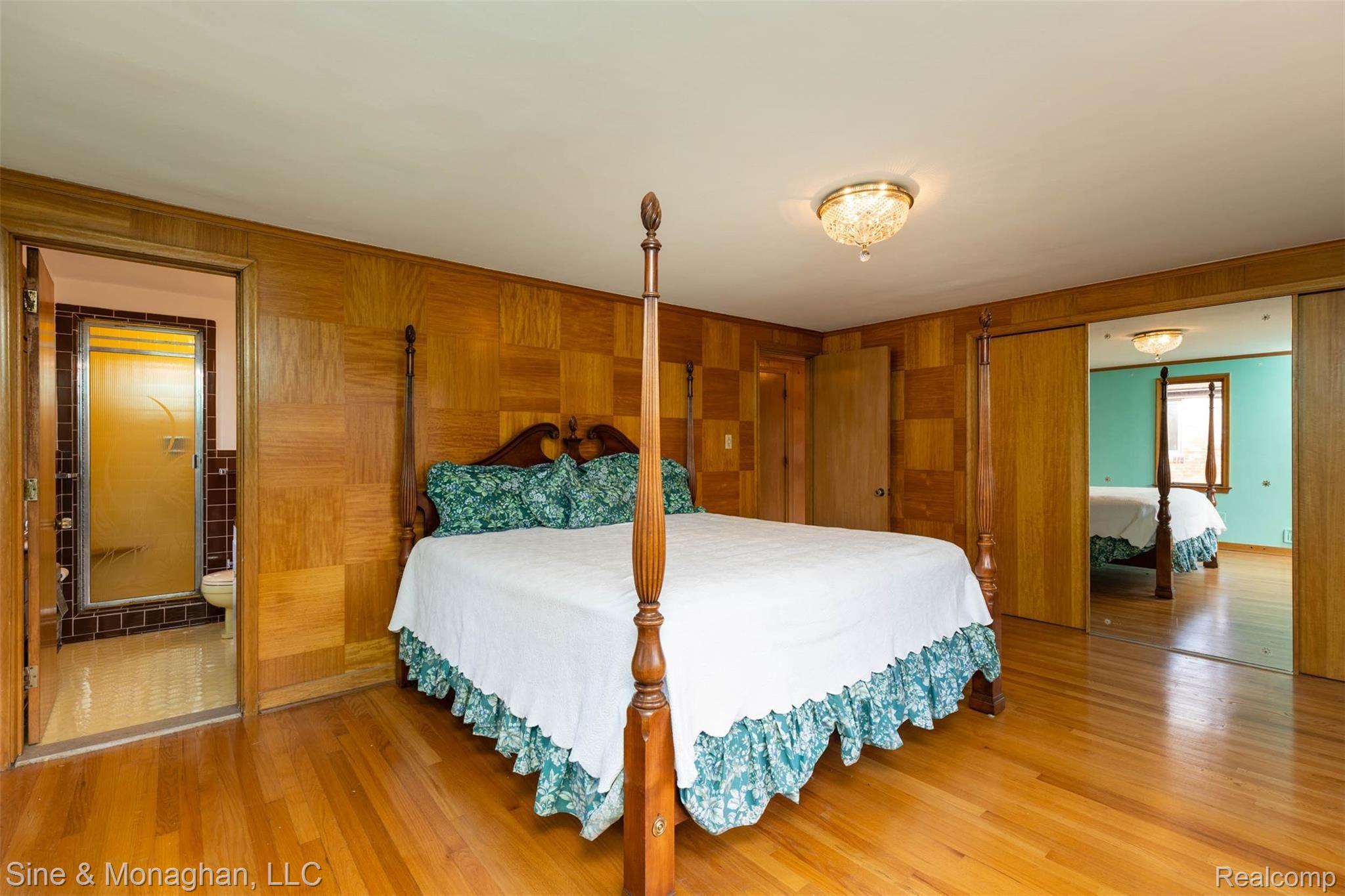 1324 Whittier Road Grosse Pointe, MI 48230 - Photo 12 of 24 2ndshoot-8.jpg