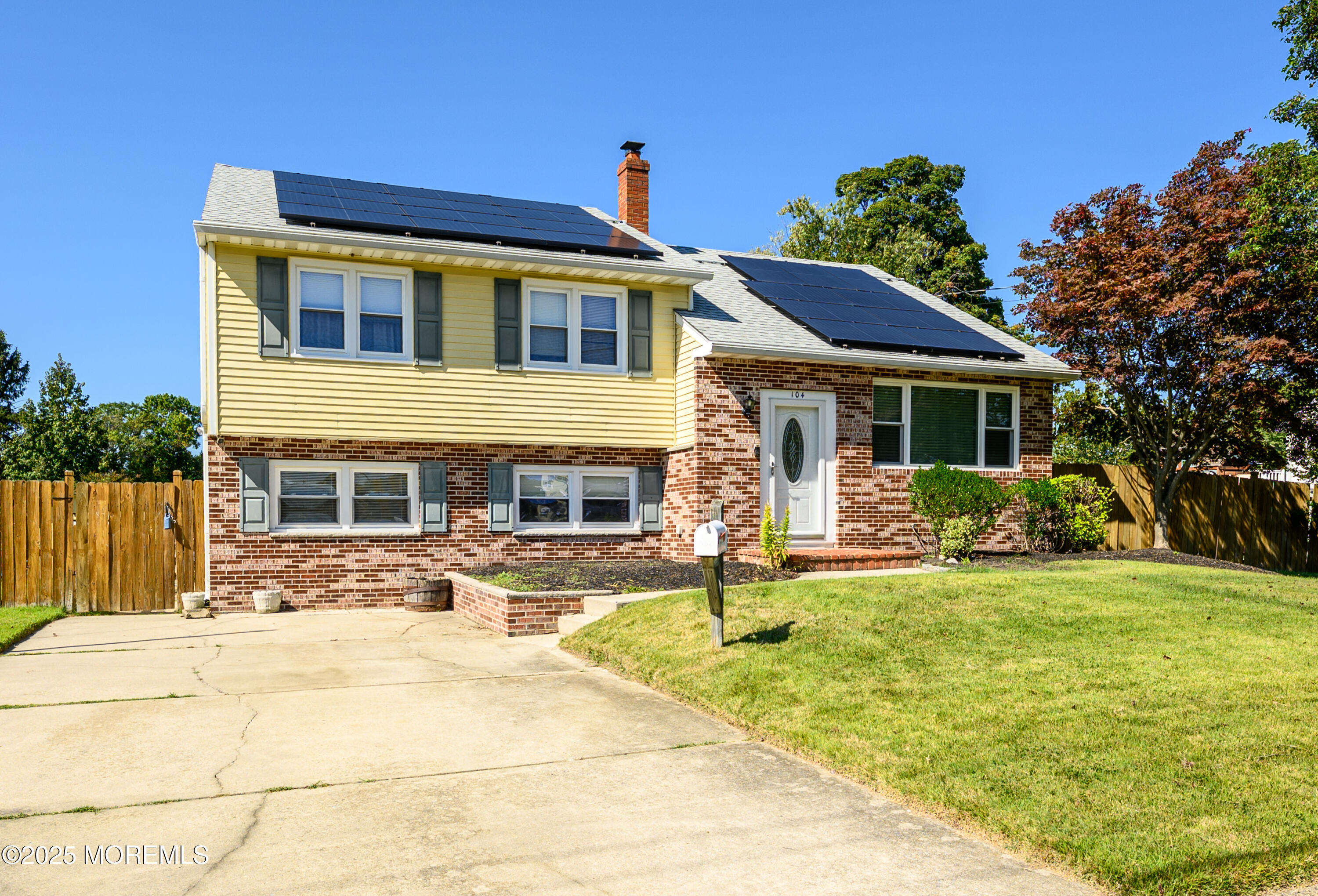 104 Farmdale Rd-50