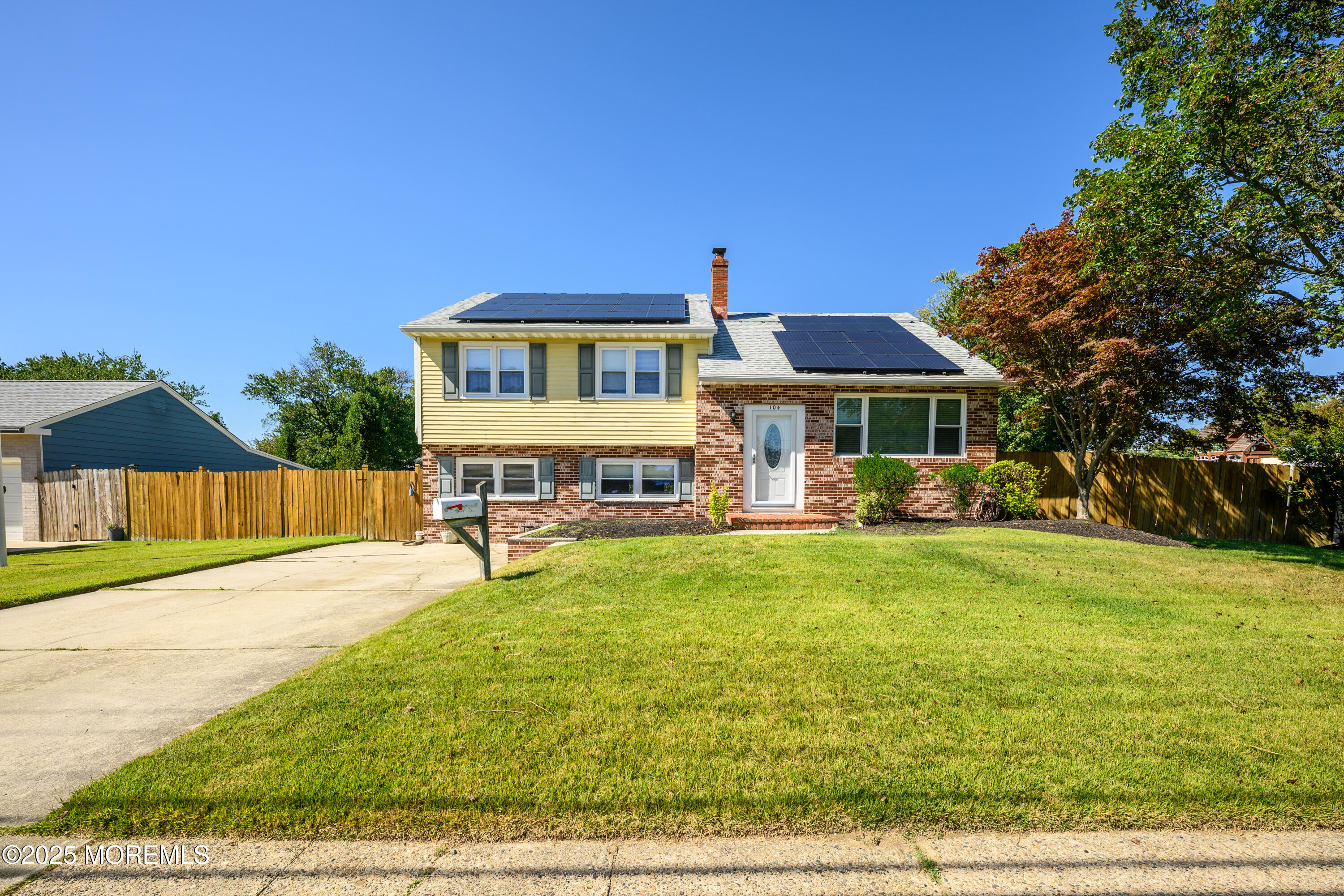 104 Farmdale Rd-51