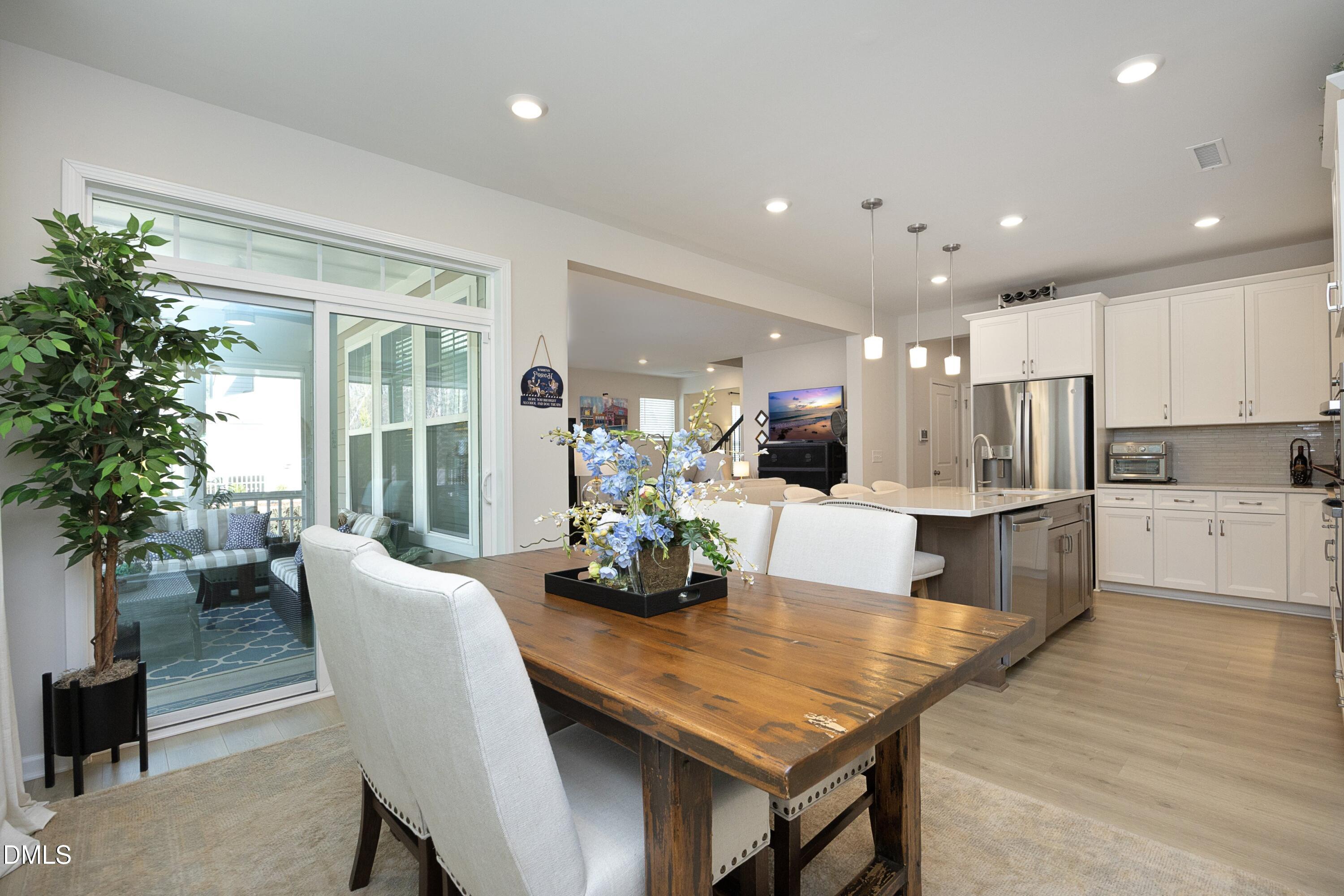 7707 Litcham Drive Raleigh, NC 27615 - Photo 15 of 38 16Dining