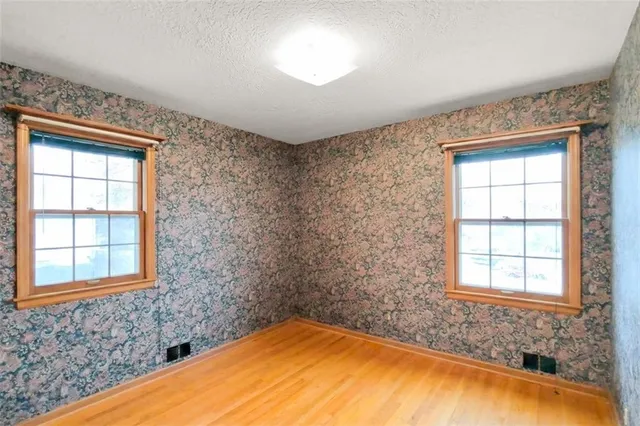 $265,000 | 8832 Evanston Way, Kansas City, MO 64138