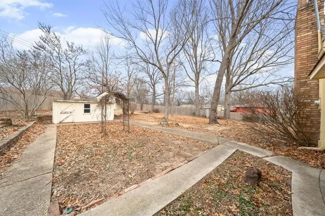 $265,000 | 8832 Evanston Way, Kansas City, MO 64138