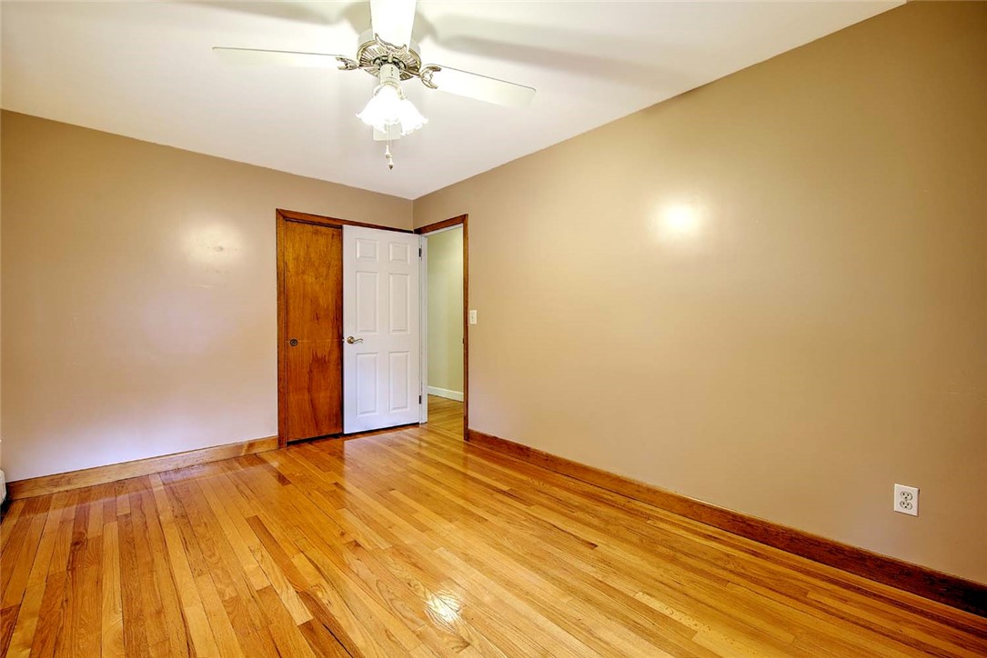 98 Iroquois Road Cumberland, RI 02864 - Photo 26 of 45