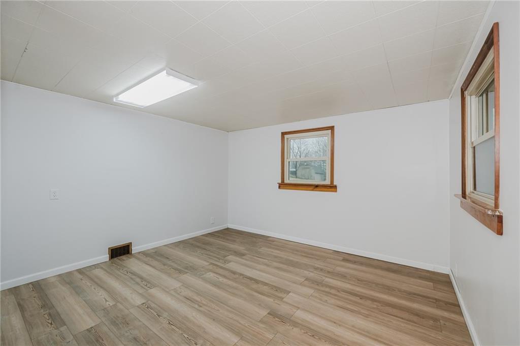 1339 Freeport Road Kittanning, PA 16201 - Photo 5 of 26