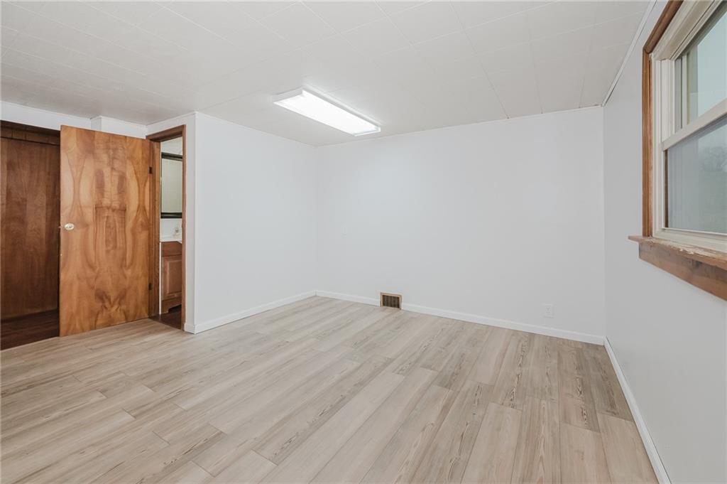 1339 Freeport Road Kittanning, PA 16201 - Photo 7 of 26