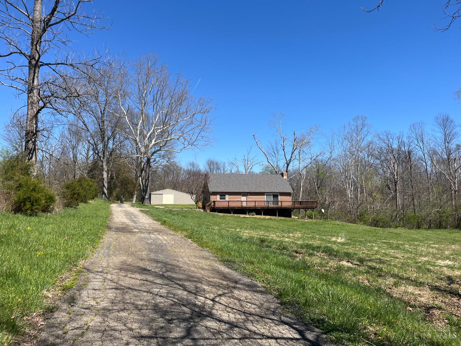 7080 Middleboro Road Blanchester, OH 45107 - Photo 2 of 12