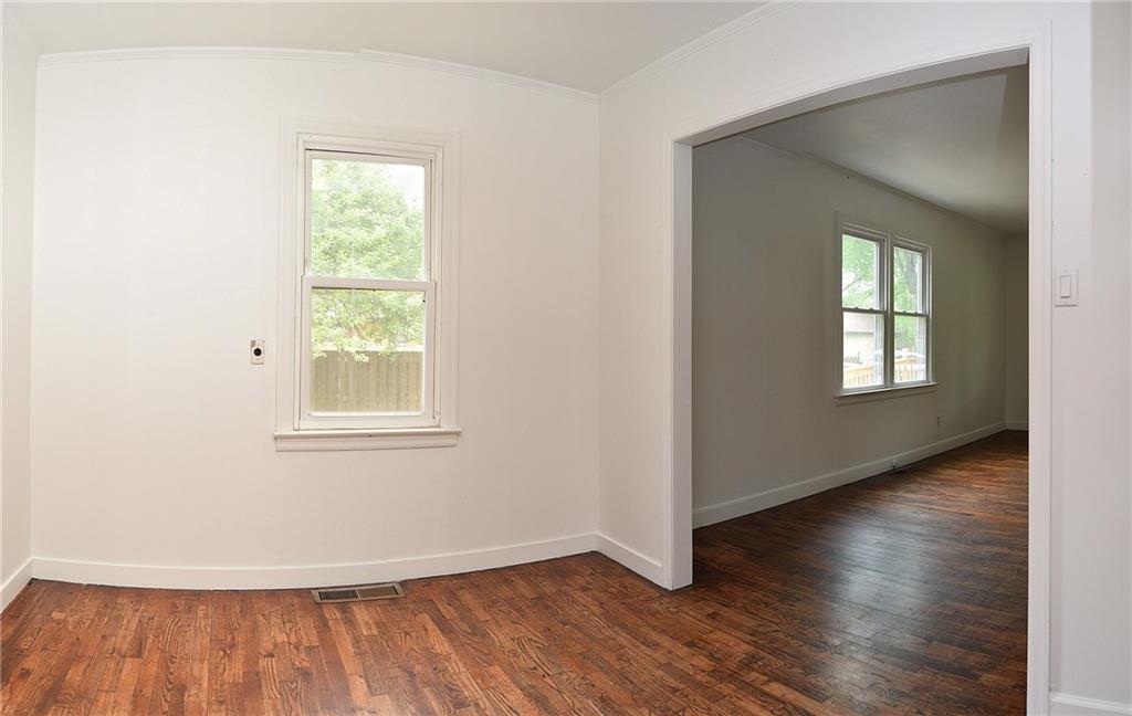 5314 Clarendon Road Indianapolis, IN 46208 - Photo 10 of 27 Gallery Image 10