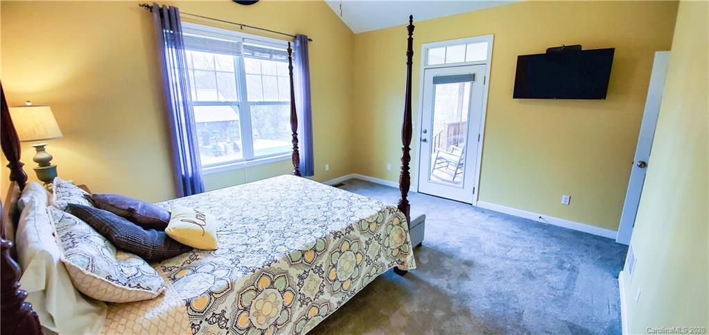 685 Bryson Road Candler, NC 28715 - Photo 17 of 41 Gallery Image 17