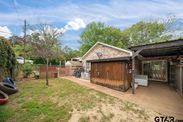 $380,000 | 13840 County Road 2122, Tyler, TX 75707