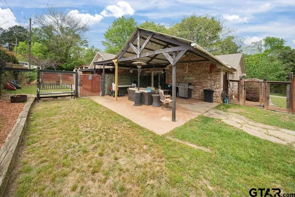 $380,000 | 13840 County Road 2122, Tyler, TX 75707