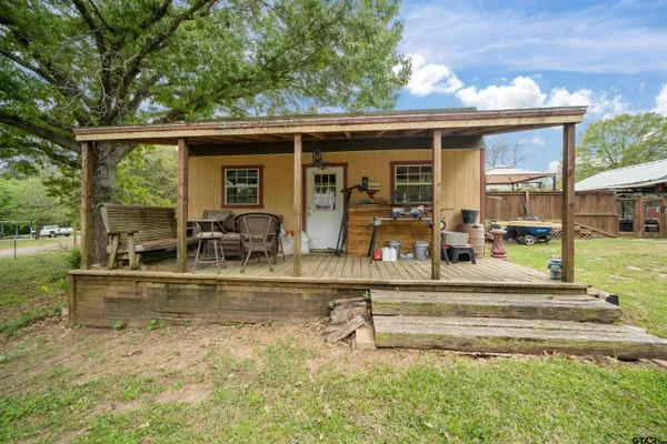$380,000 | 13840 County Road 2122, Tyler, TX 75707