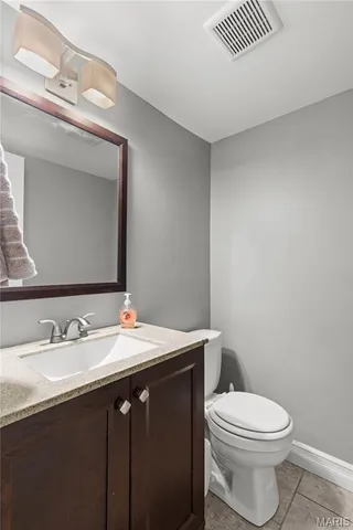 $89,900 | 1035 Lafayette Court, Unit B, Collinsville, IL 62234