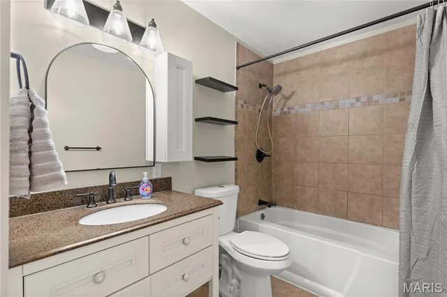 $89,900 | 1035 Lafayette Court, Unit B, Collinsville, IL 62234