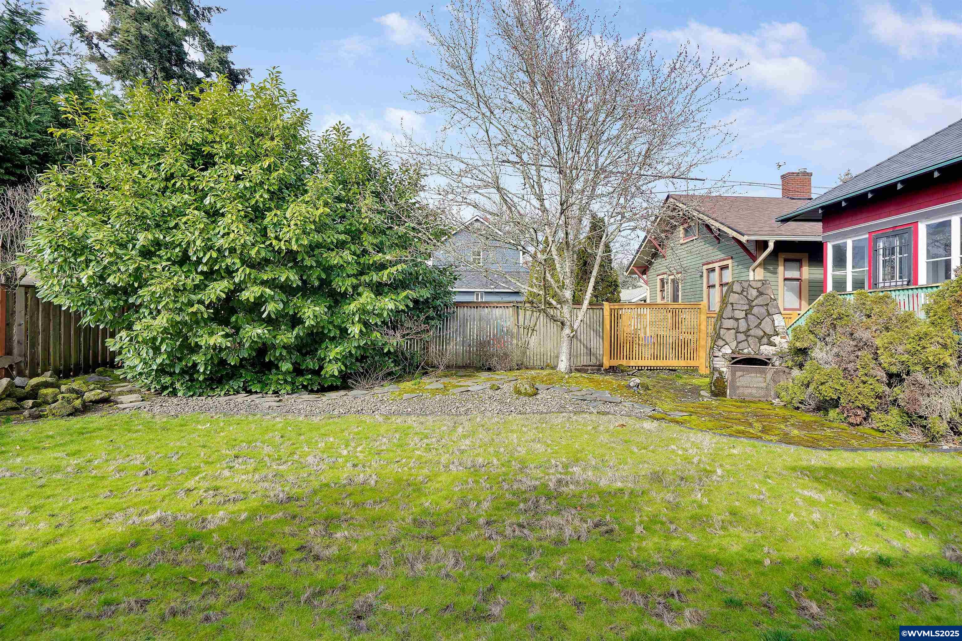 231 Southeast 7th Avenue Albany, OR 97321 - Photo 32 of 35