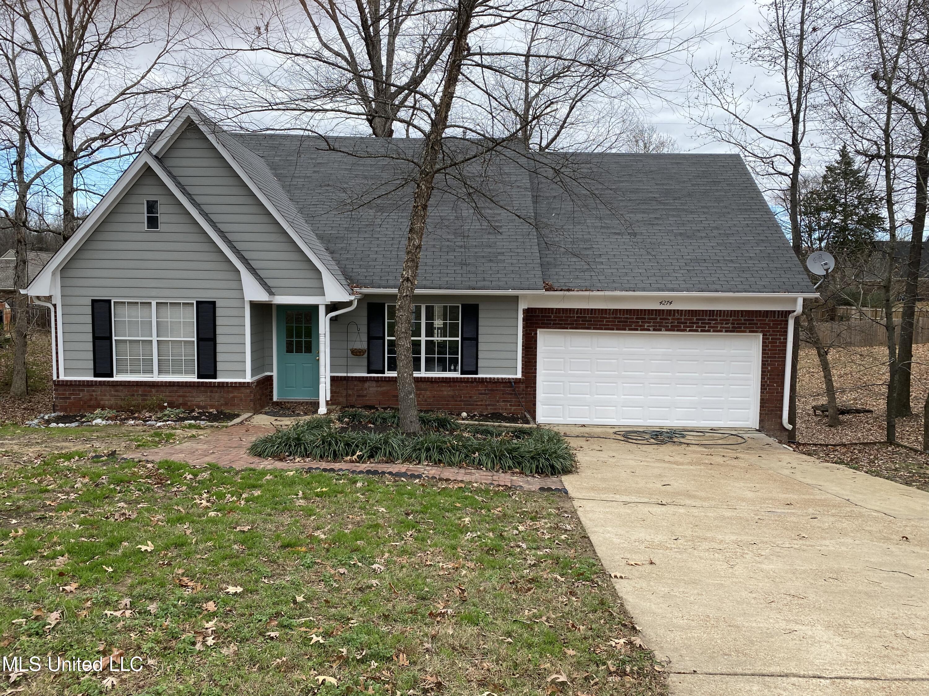 4274 Bienville Road Nesbit, MS 38651 - Photo 1 of 16 89735FA3-8417-4020-9298-D01CC6CAF1C6
