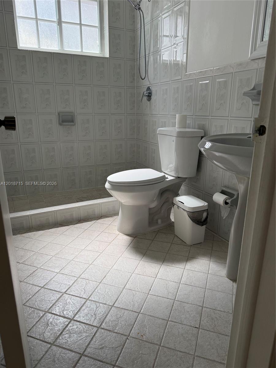 6720 Southwest 21st Street, Unit 1 Miami, FL 33155 - Photo 16 of 26