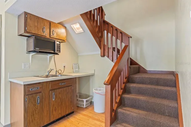 $199,000 | 31 Oxford Lane, Palm Coast, FL 32137