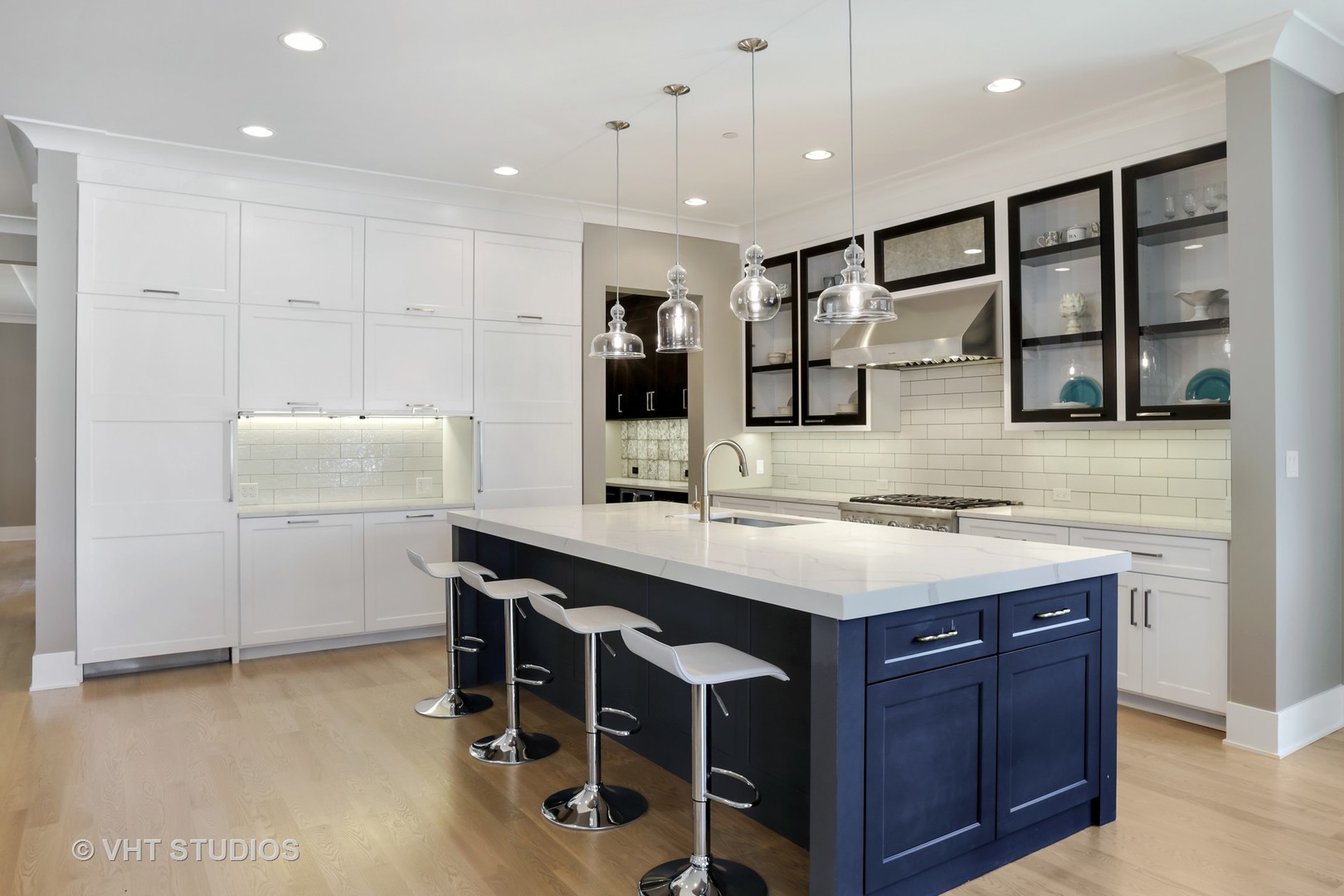 3541 North Marshfield Avenue Chicago, IL 60657 - Photo 17 of 72