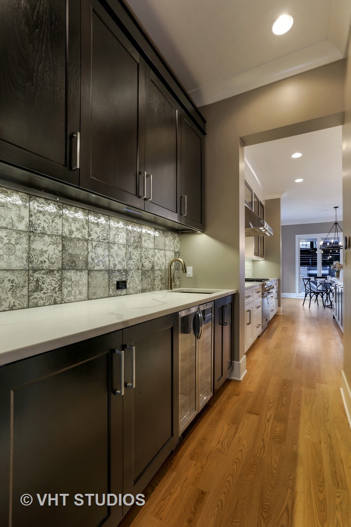 3541 North Marshfield Avenue Chicago, IL 60657 - Photo 20 of 72