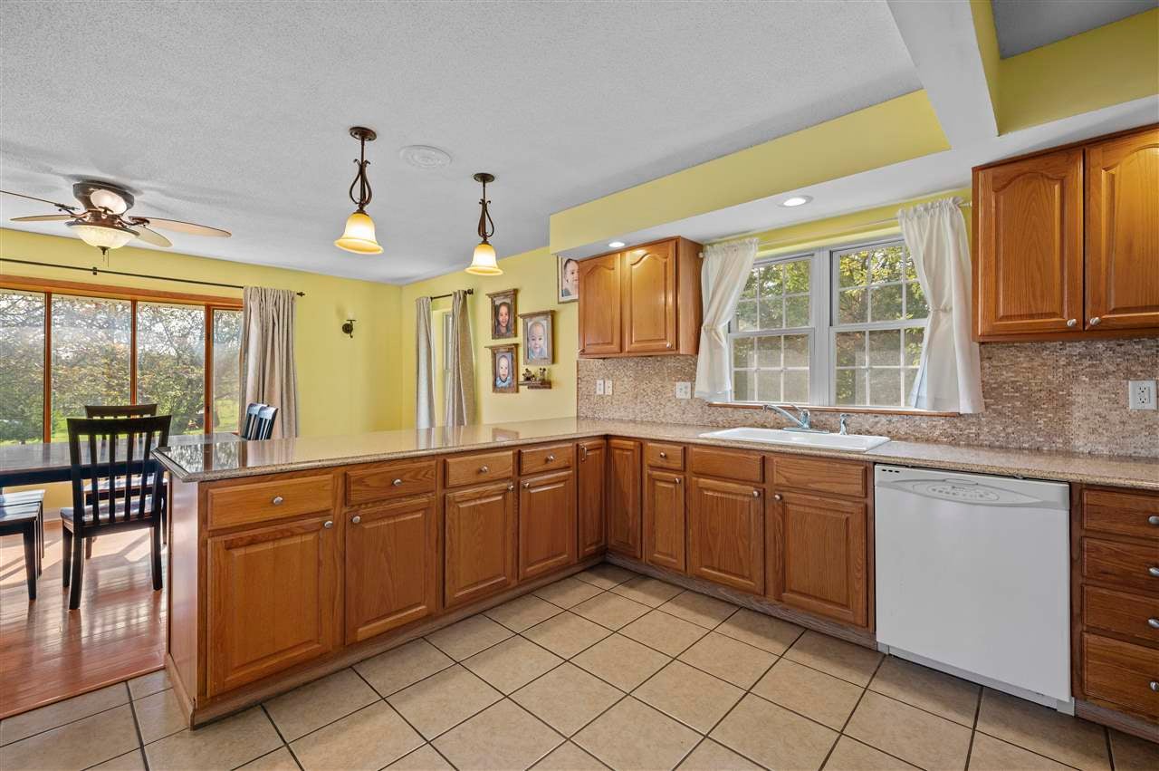 3025 Hidden Meadow Lane Riverside, IA 52327 - Photo 17 of 39 Gallery Image 17