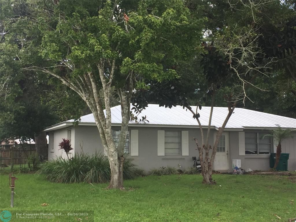 481 Southeast 36th Terrace Okeechobee, FL 34974 - Photo 1 of 4