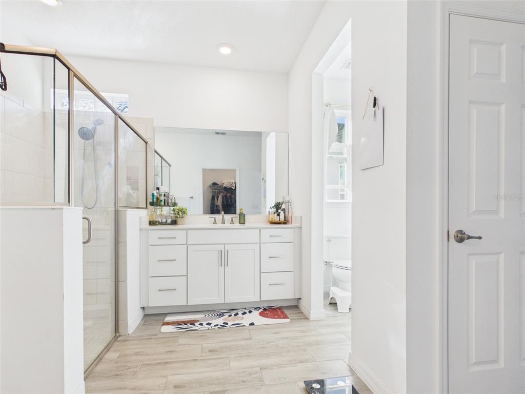 6224 Southwest 74th Ter Road Ocala, FL 34474 - Photo 32 of 52 a room with white cabinets and white appliances