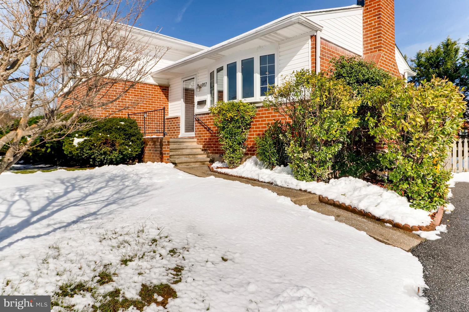 917 Shelley Road Baltimore, MD 21286 - Photo 4 of 28 Exterior (Front)