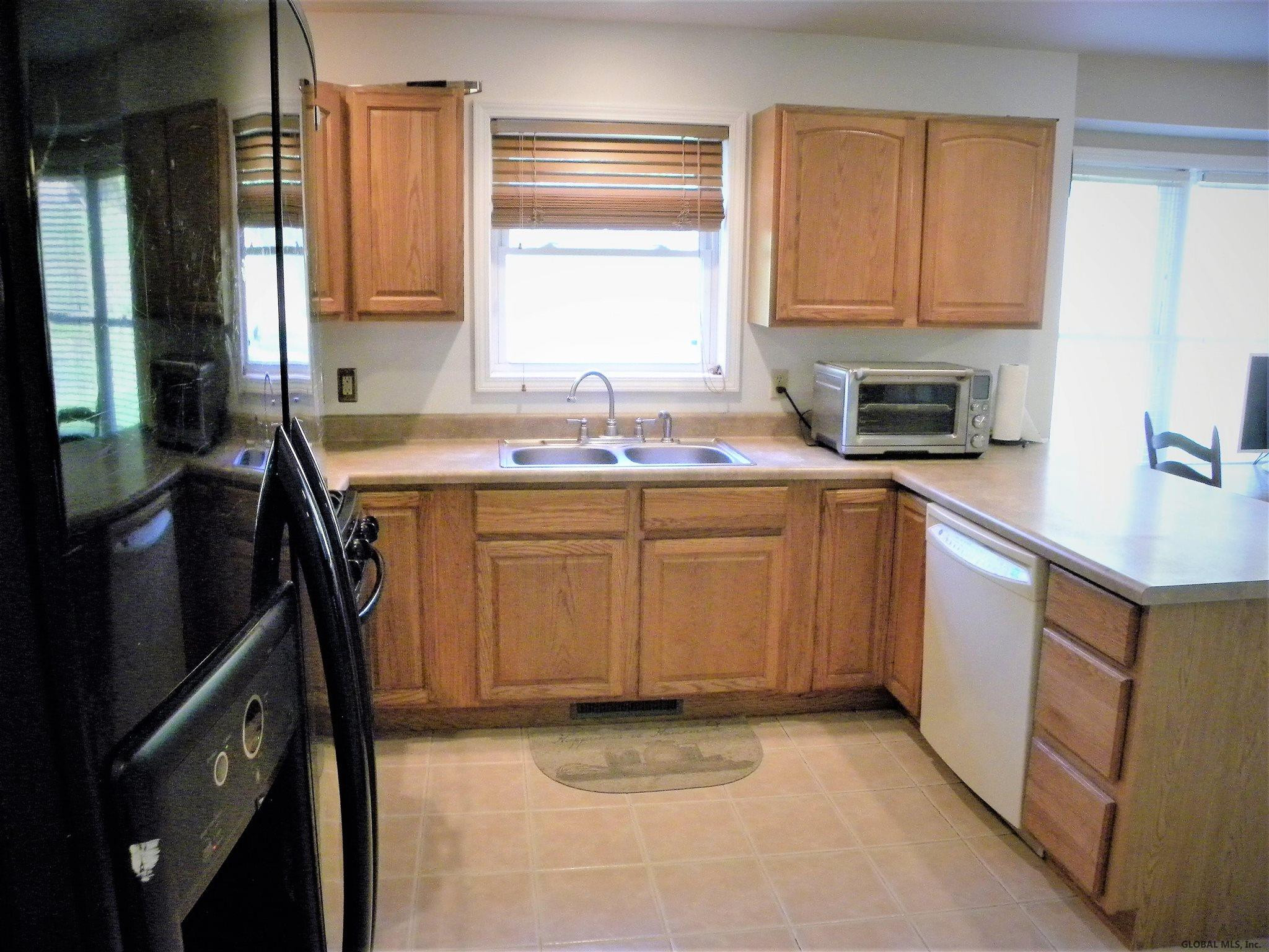 5 Ryan Road Troy, NY 12182 - Photo 9 of 25 Photo 9