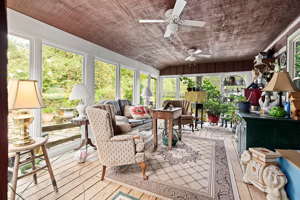 332 Island Ford Road Cross Hill, SC 29332 - Photo 3 of 32 Gallery Image 3