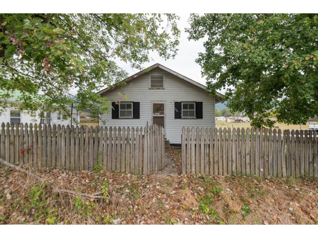 145 Sandcave Road Ewing, VA 24248 - Photo 2 of 13 Photo 2