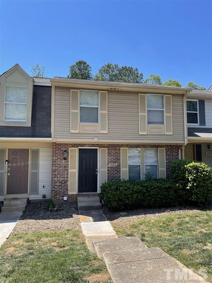 1704 Ithaca Lane Raleigh, NC 27606 - Photo 2 of 5 Gallery Image 2