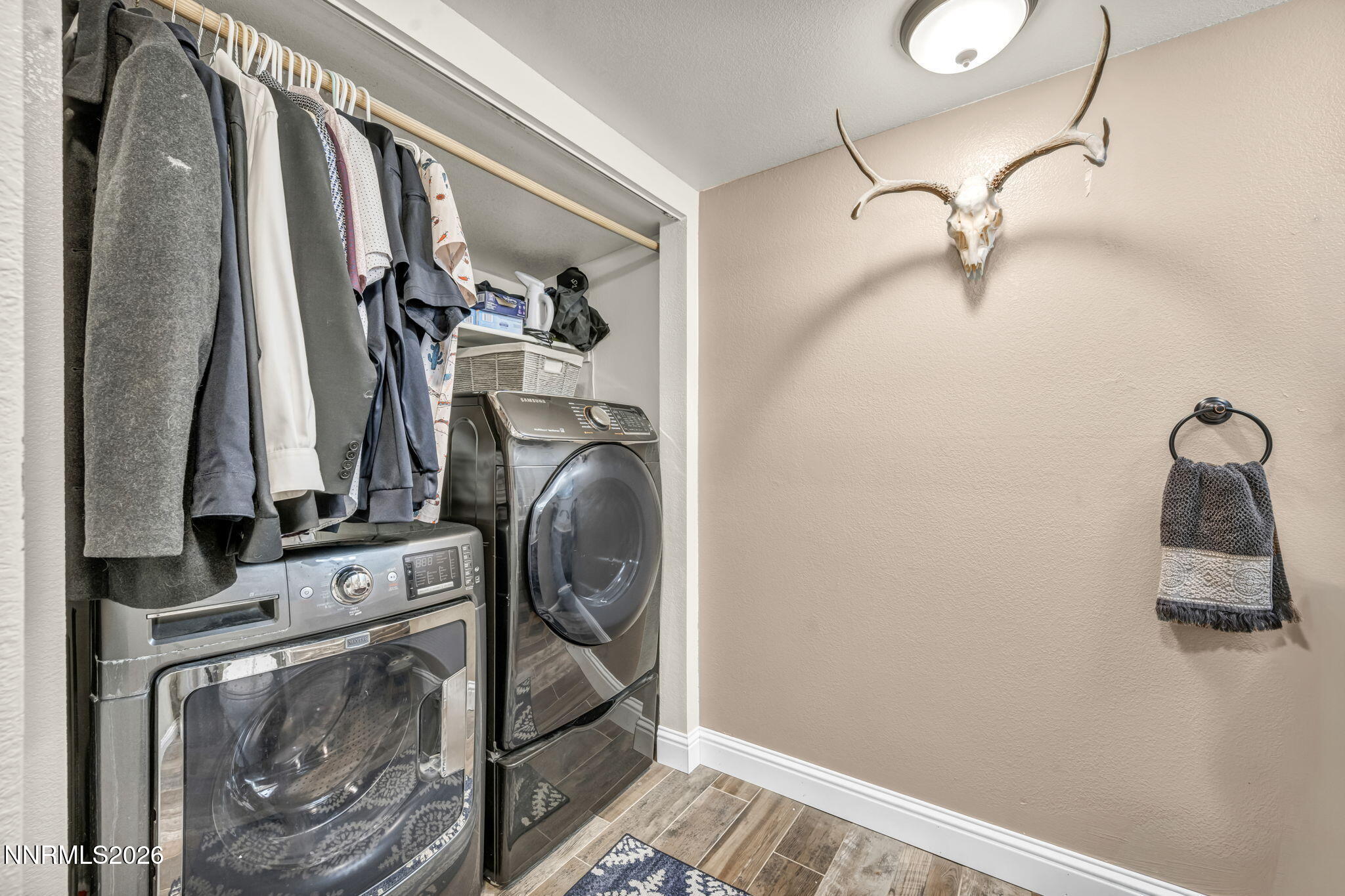 6905 Peppermint Drive Reno, NV 89506 - Photo 12 of 47 49-web-or-mls-6905-peppermint-dr