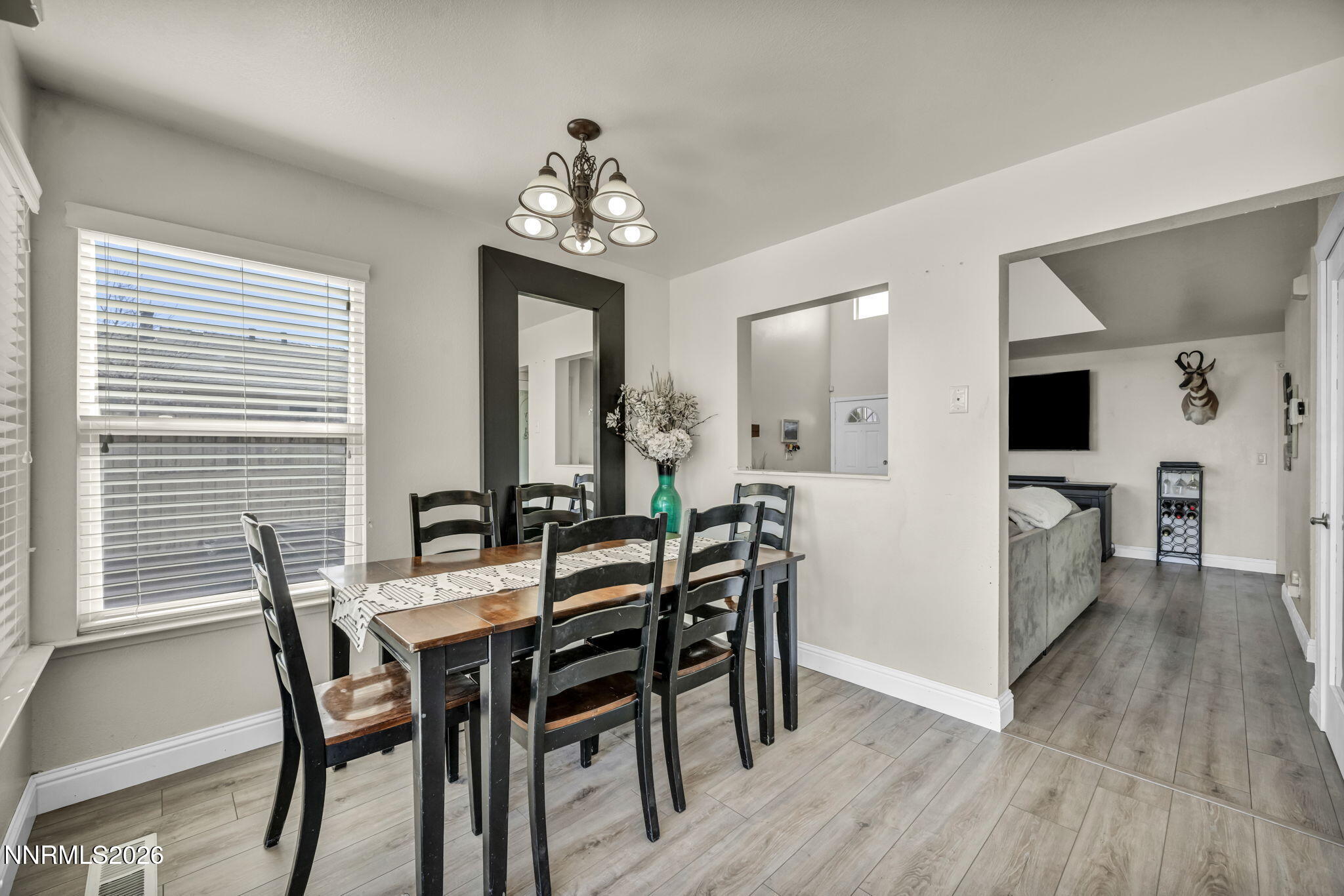 6905 Peppermint Drive Reno, NV 89506 - Photo 18 of 47 30-web-or-mls-6905-peppermint-dr