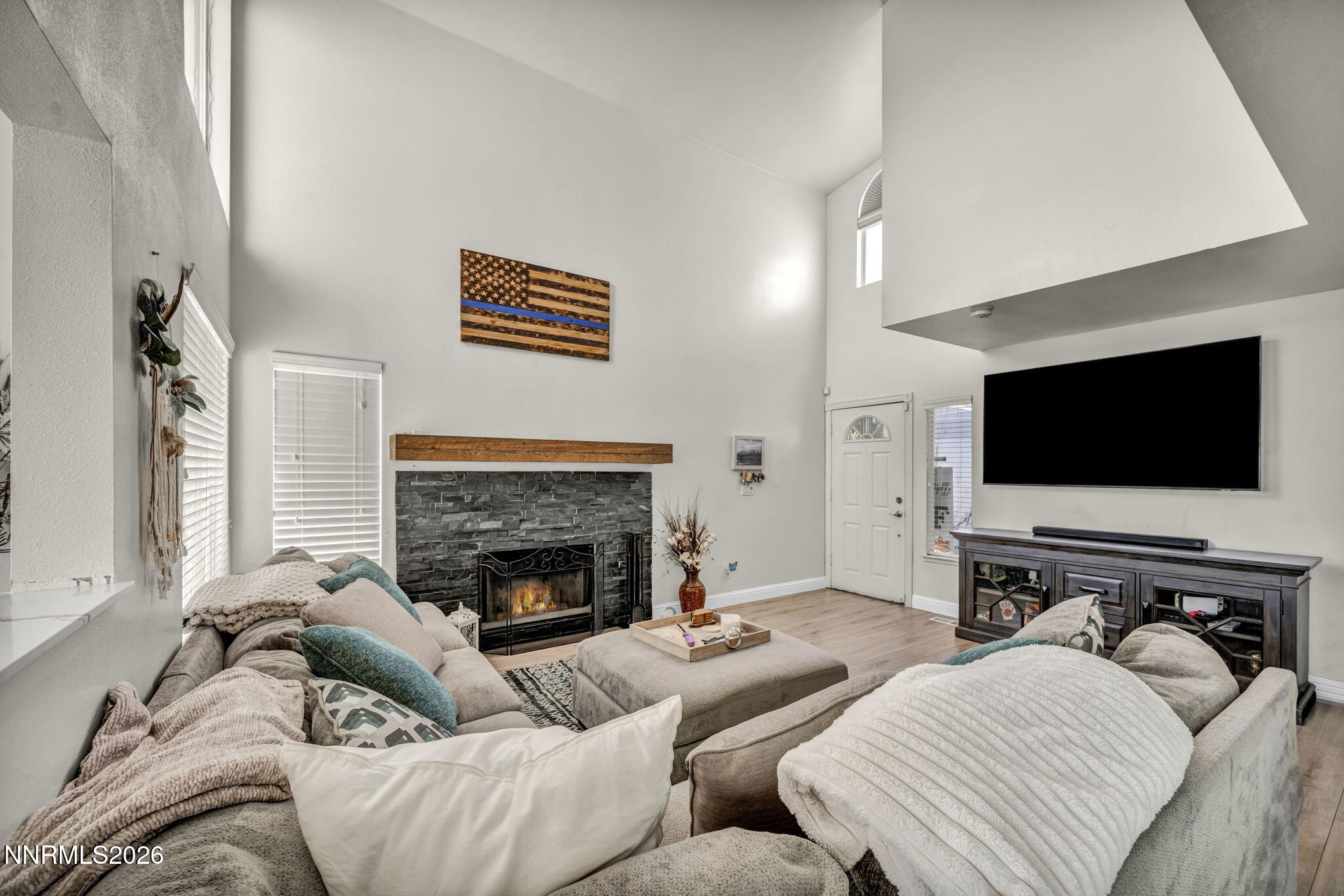 6905 Peppermint Drive Reno, NV 89506 - Photo 10 of 47 28-web-or-mls-6905-peppermint-dr