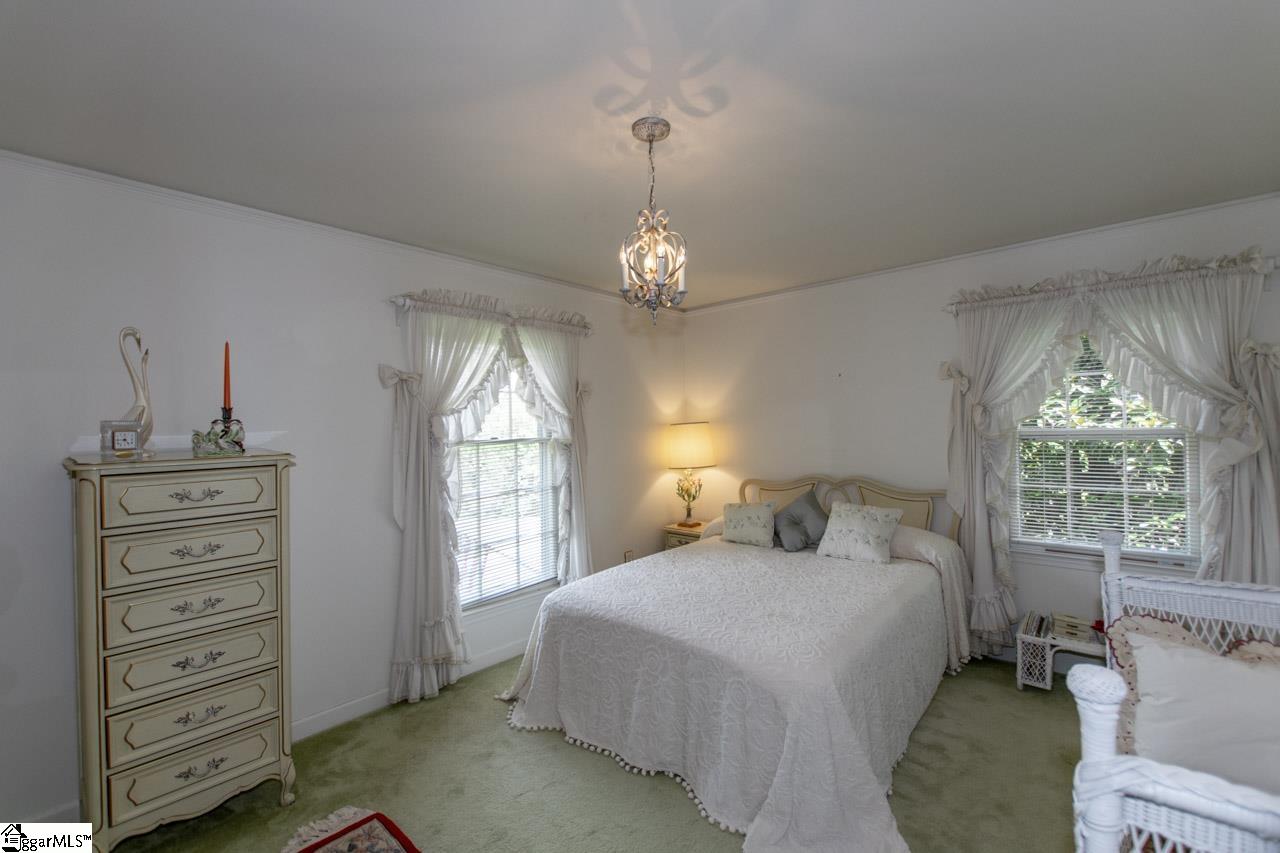 955 Chinquapin Road Travelers Rest, SC 29690 - Photo 14 of 36 Gallery Image 14