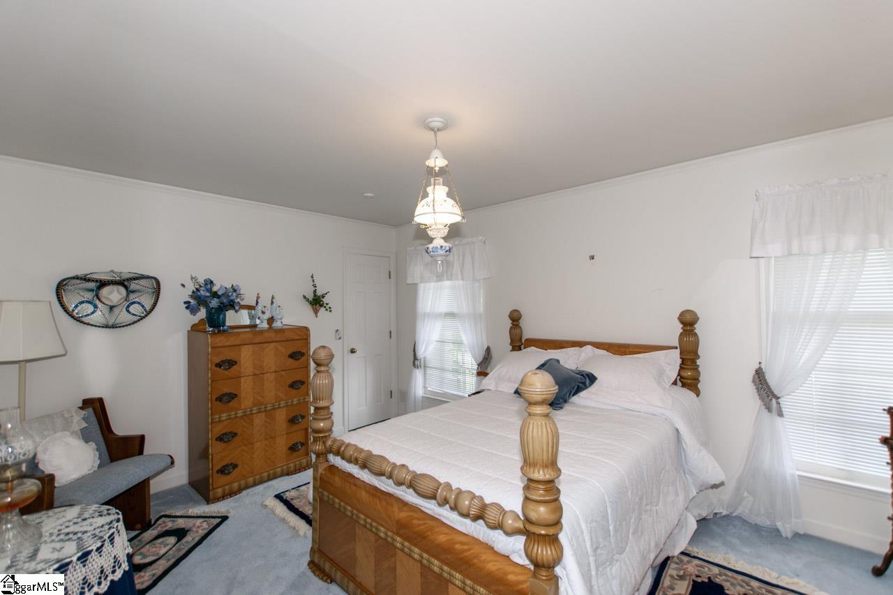 955 Chinquapin Road Travelers Rest, SC 29690 - Photo 21 of 36 Gallery Image 21