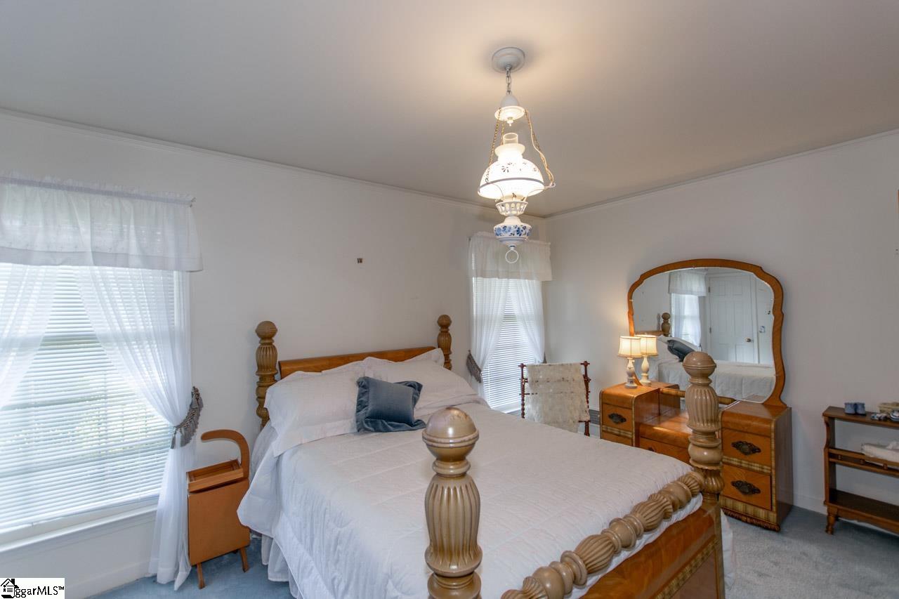 955 Chinquapin Road Travelers Rest, SC 29690 - Photo 22 of 36 Gallery Image 22