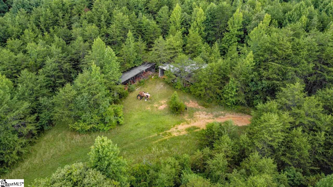 955 Chinquapin Road Travelers Rest, SC 29690 - Photo 25 of 36 Gallery Image 25